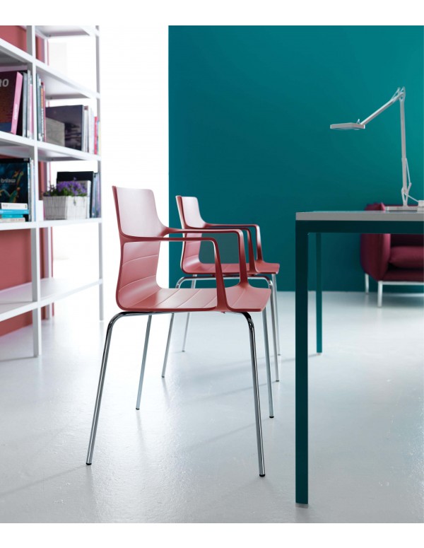 Kelly chair | Marsala shell, chromed base
