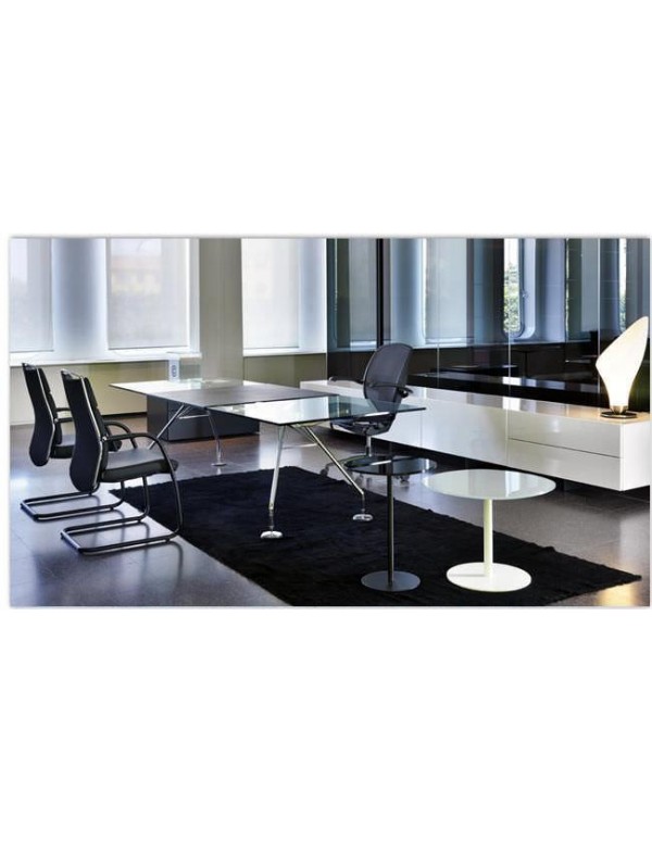 Xten waiting, conference chair by AresLine, Pininfarina