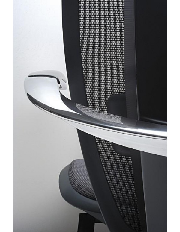 Xten waiting, conference chair by AresLine, Pininfarina